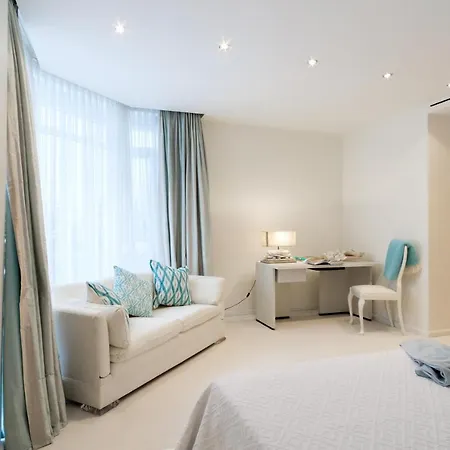 Suite-home Expo Messe Hotel 2*